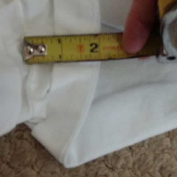 Shorts - Picture 3 of 3